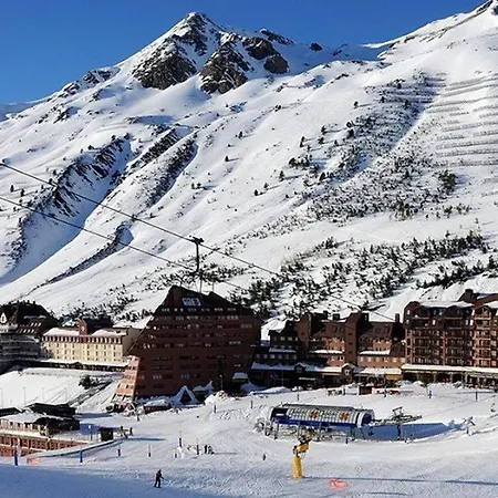 Atico Duplex Reformado Con Vistas A La Montana Apartment Canfranc Exterior photo