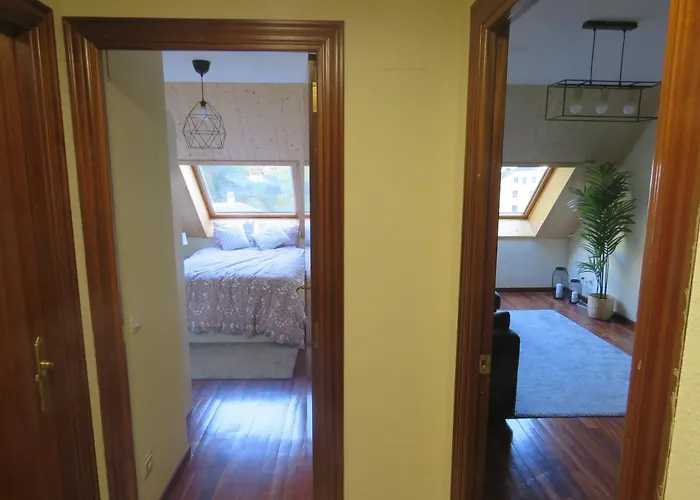 Atico Duplex Reformado Con Vistas A La Montana