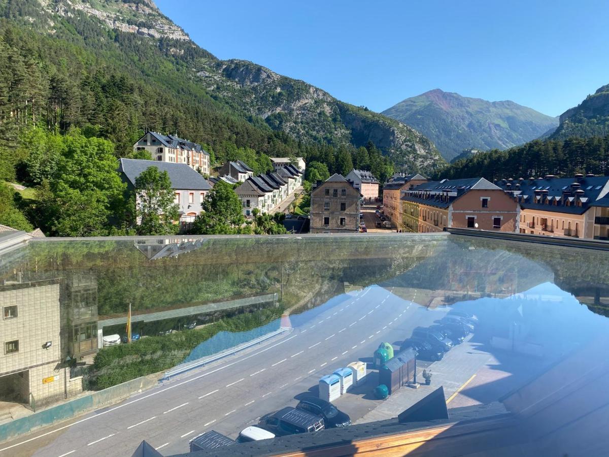 Apartament Atico Duplex Reformado Con Vistas A La Montana *